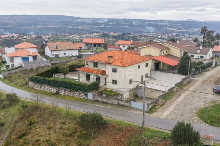 Moradia T4 para Venda em Adoufe e Vilarinho de Samardã Foto 6