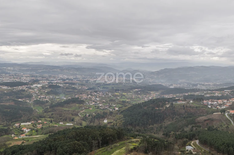 Moradia T4 para Venda em Adoufe e Vilarinho de Samardã Foto 10