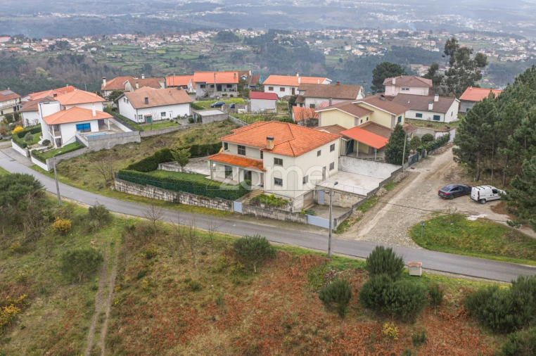 Moradia T4 para Venda em Adoufe e Vilarinho de Samardã Foto 15