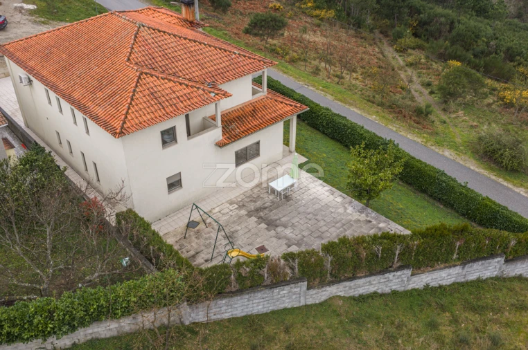 Moradia T4 para Venda em Adoufe e Vilarinho de Samardã Foto 17