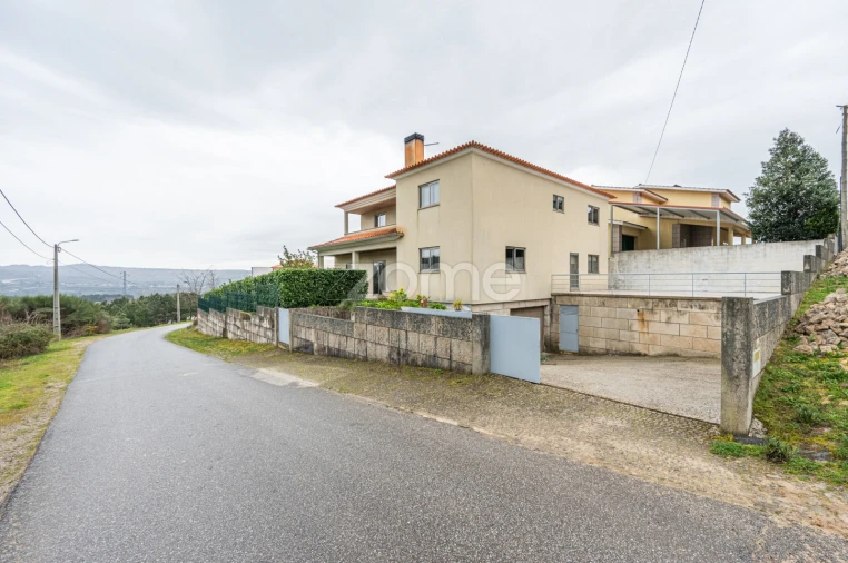 Moradia T4 para Venda em Adoufe e Vilarinho de Samardã Foto 59