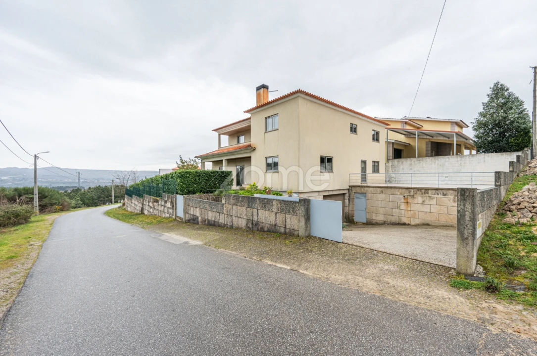 Moradia T4 para Venda em Adoufe e Vilarinho de Samardã Foto 59