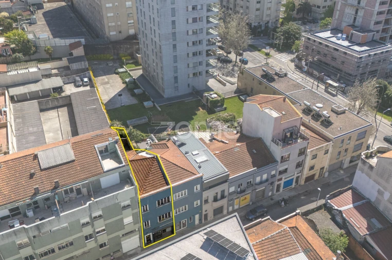 Prédio para Venda em Cedofeita, Santo Ildefonso, Sé, Miragaia, São Nicolau e Vitória Foto 3