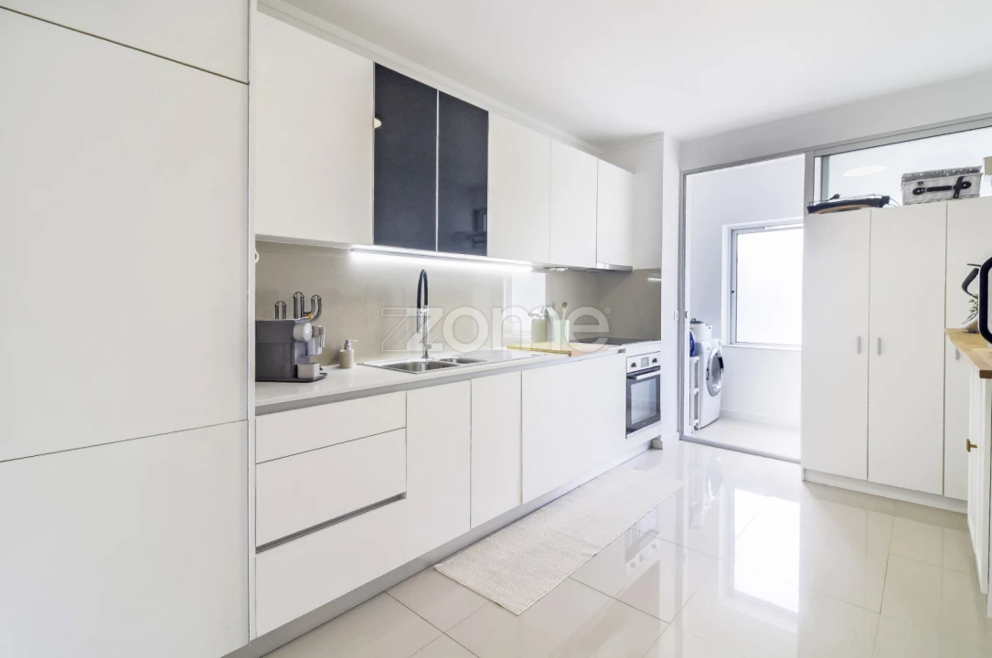 Apartamento T2 para Venda em Campo e Sobrado Foto 27