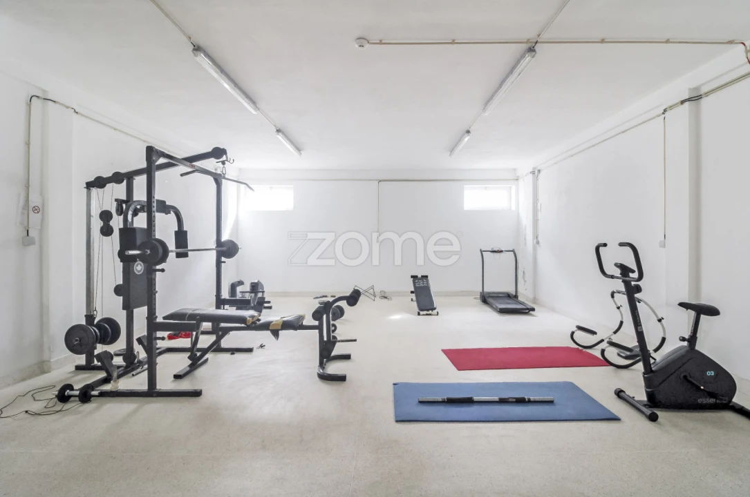 Apartamento T2 para Venda em Campo e Sobrado Foto 37