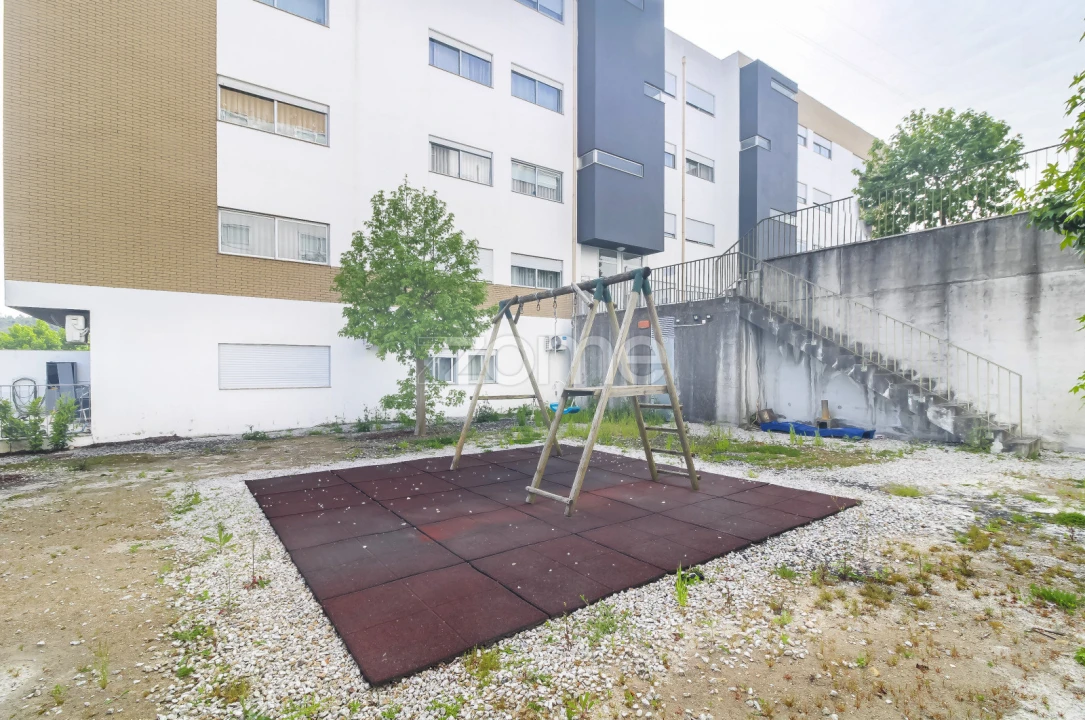 Apartamento T2 para Venda em Campo e Sobrado Foto 38
