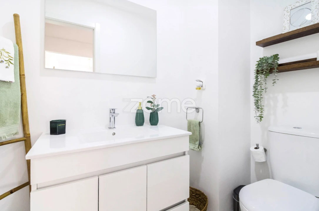 Apartamento T2 para Venda em Campo e Sobrado Foto 16