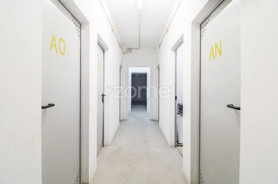 Apartamento T2 para Venda em Campo e Sobrado Foto 33