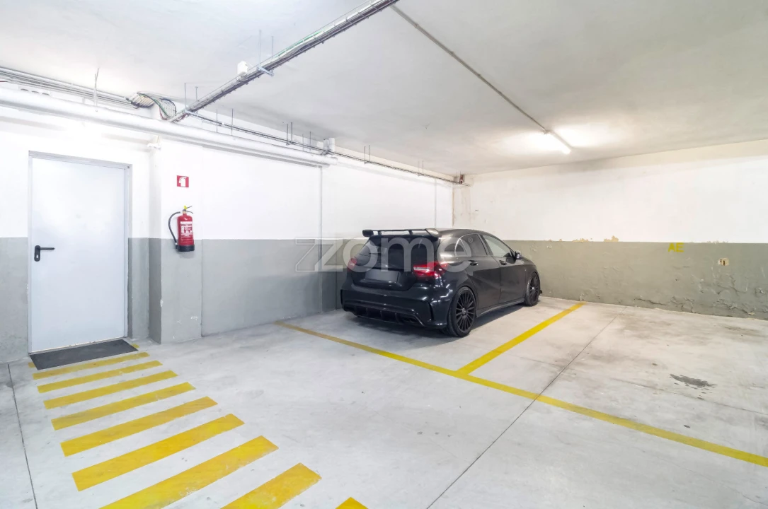 Apartamento T2 para Venda em Campo e Sobrado Foto 35