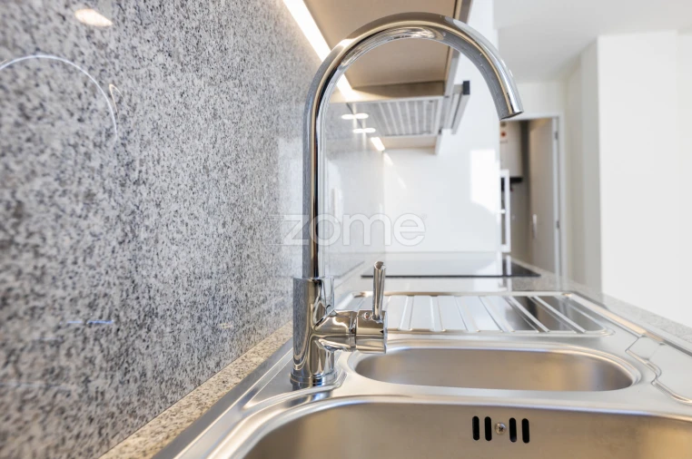 Apartamento T3 para Arrendamento em Braga (São José de São Lázaro e São João do Souto) Foto 13