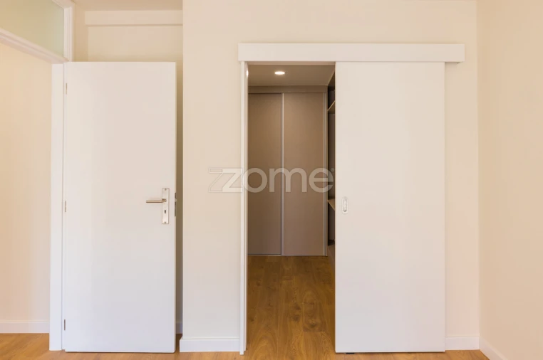 Apartamento T3 para Arrendamento em Braga (São José de São Lázaro e São João do Souto) Foto 20