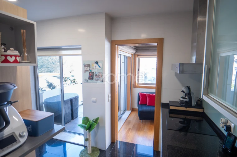 Apartamento T2 para Venda em Antas e Abade de Vermoim Foto 13