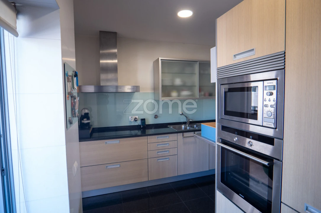 Apartamento T2 para Venda em Antas e Abade de Vermoim Foto 9