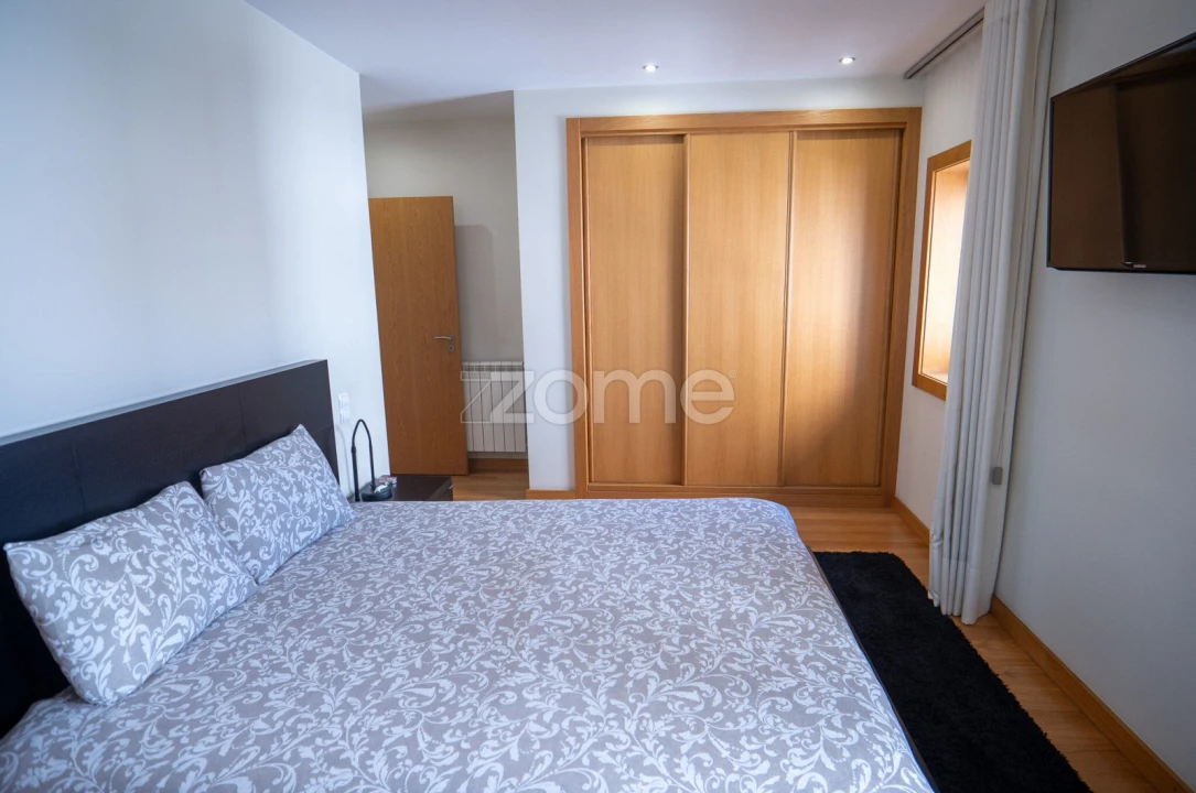 Apartamento T2 para Venda em Antas e Abade de Vermoim Foto 23