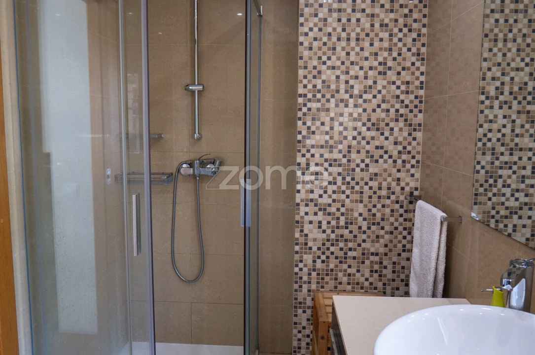 Apartamento T2 para Venda em Antas e Abade de Vermoim Foto 28