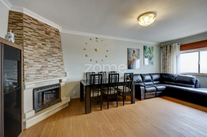 Apartamento T2 para Venda em Rio de Mouro