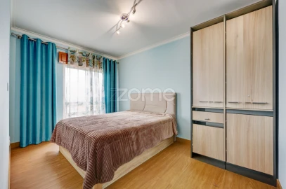 Apartamento T2 para Venda em Rio de Mouro