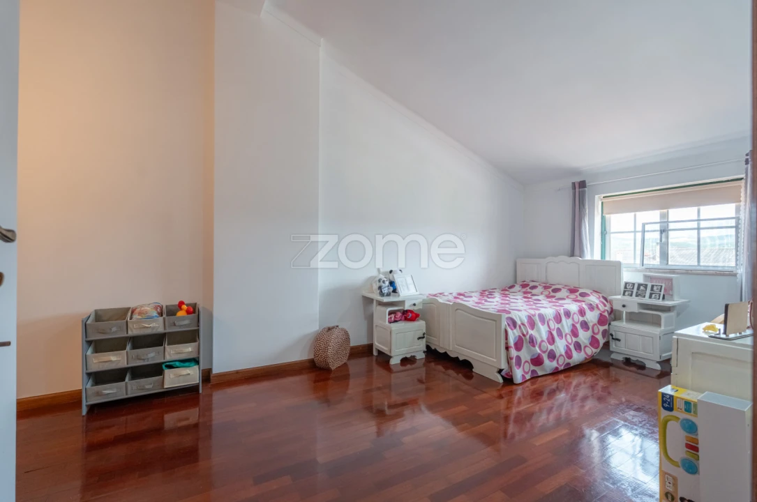 Apartamento T4 para Venda em Miranda do Corvo Foto 17