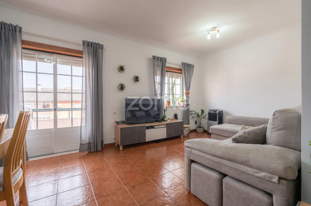 Apartamento T4 para Venda em Miranda do Corvo Foto 2