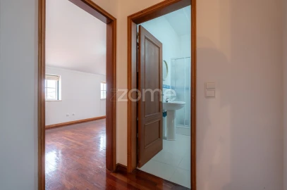 Apartamento T4 para Venda em Miranda do Corvo