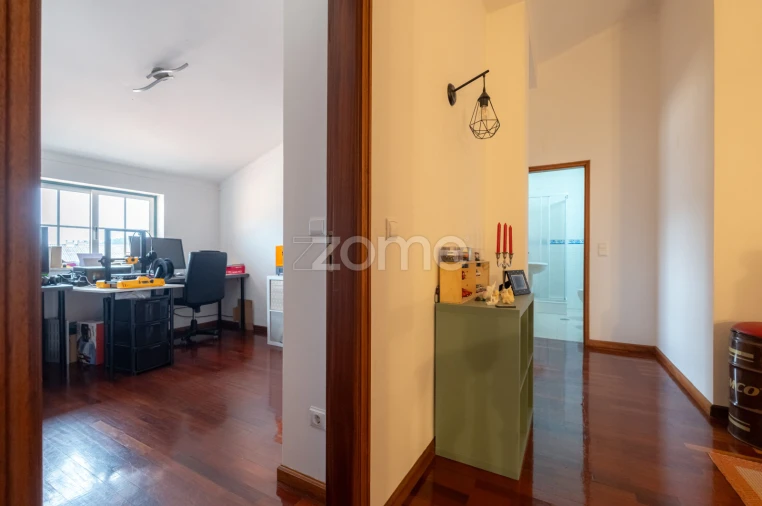 Apartamento T4 para Venda em Miranda do Corvo Foto 19