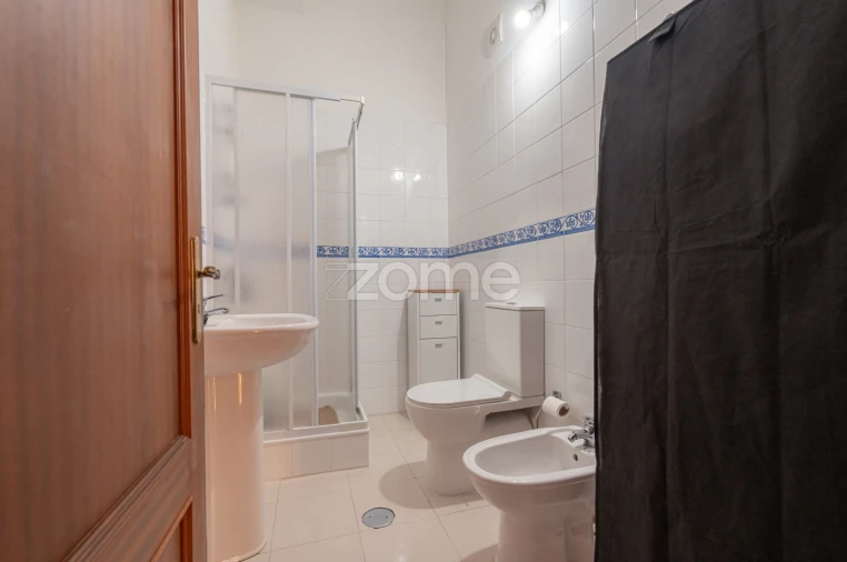 Apartamento T4 para Venda em Miranda do Corvo Foto 24