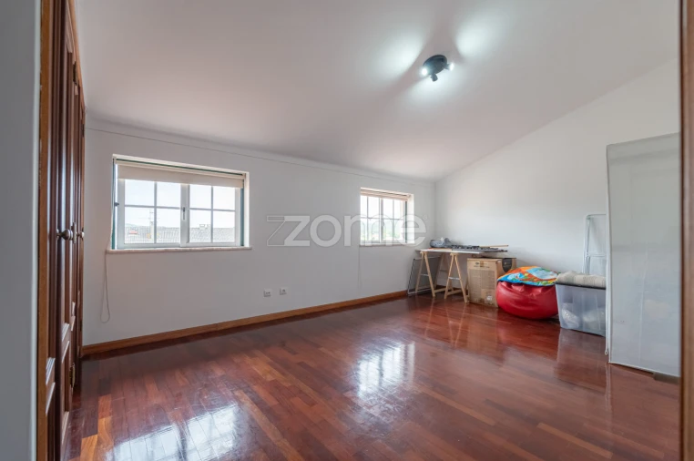Apartamento T4 para Venda em Miranda do Corvo Foto 22