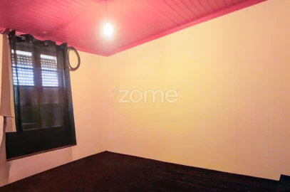 Moradia T3 para Venda em Amoreira da Gândara, Paredes do Bairro e Ancas