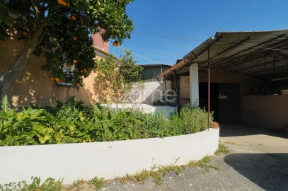 Moradia T3 para Venda em Amoreira da Gândara, Paredes do Bairro e Ancas