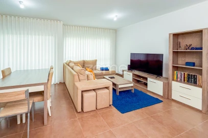 Apartamento T2 para Venda em Arrifes
