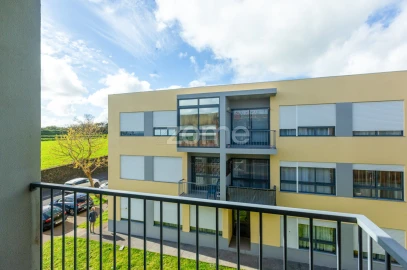 Apartamento T2 para Venda em Arrifes