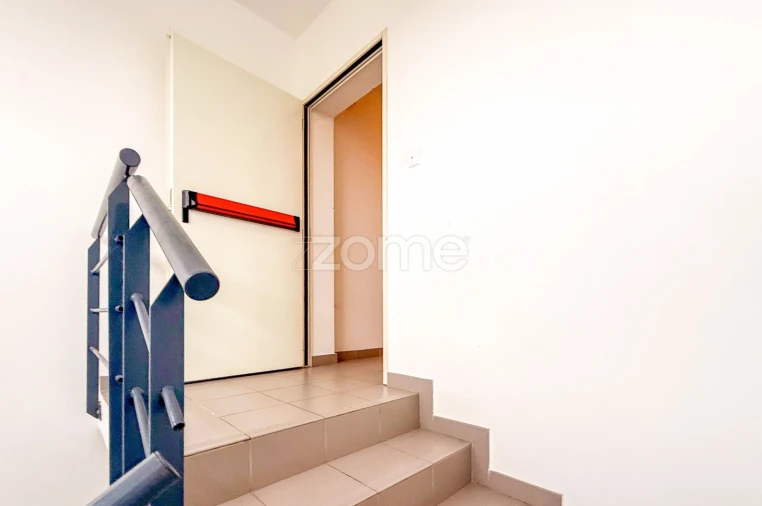 Apartamento T2 para Venda em Arrifes Foto 5