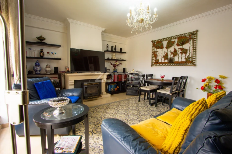 Apartamento T3 para Venda em Cascais e Estoril Foto 4