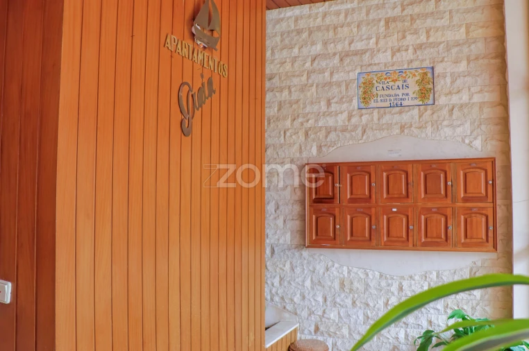 Apartamento T3 para Venda em Cascais e Estoril Foto 3