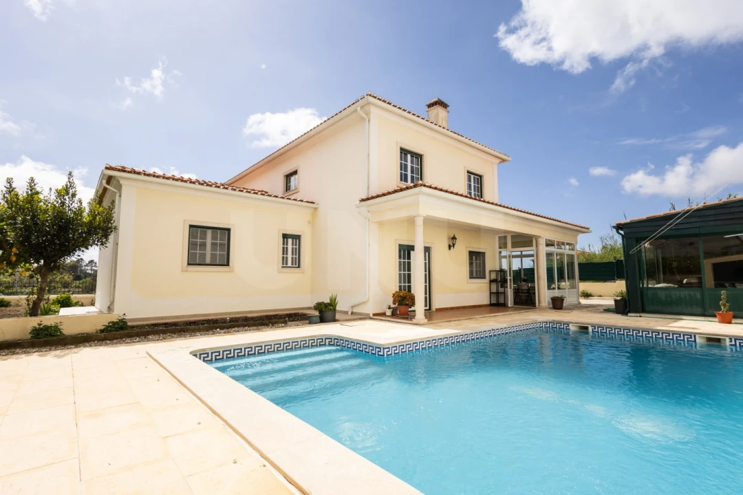 Moradia T3 para Venda em Gaeiras Foto 1