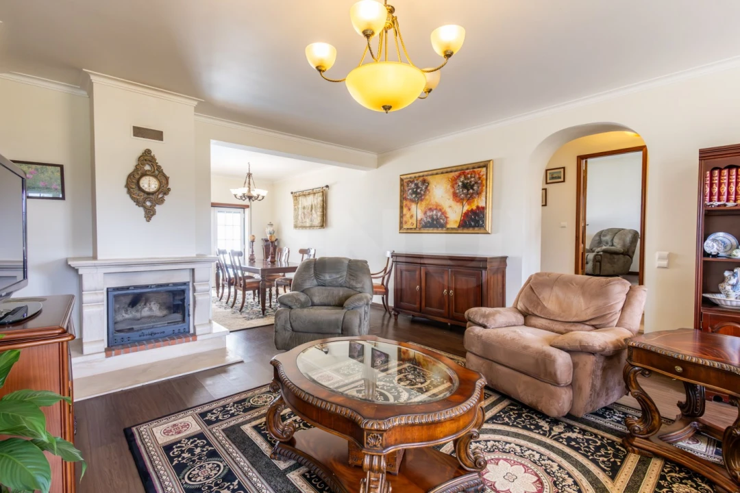 Moradia T3 para Venda em Gaeiras Foto 16