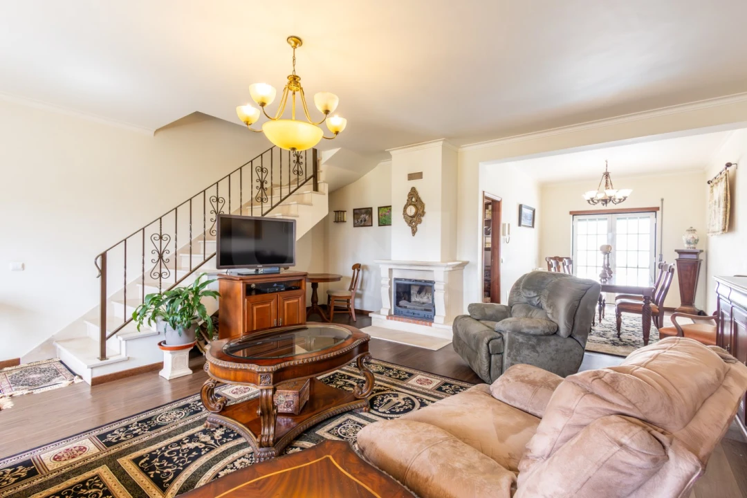 Moradia T3 para Venda em Gaeiras Foto 17