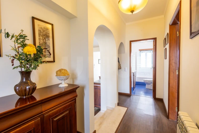 Moradia T3 para Venda em Gaeiras Foto 13