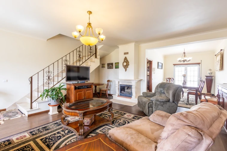 Moradia T3 para Venda em Gaeiras Foto 17