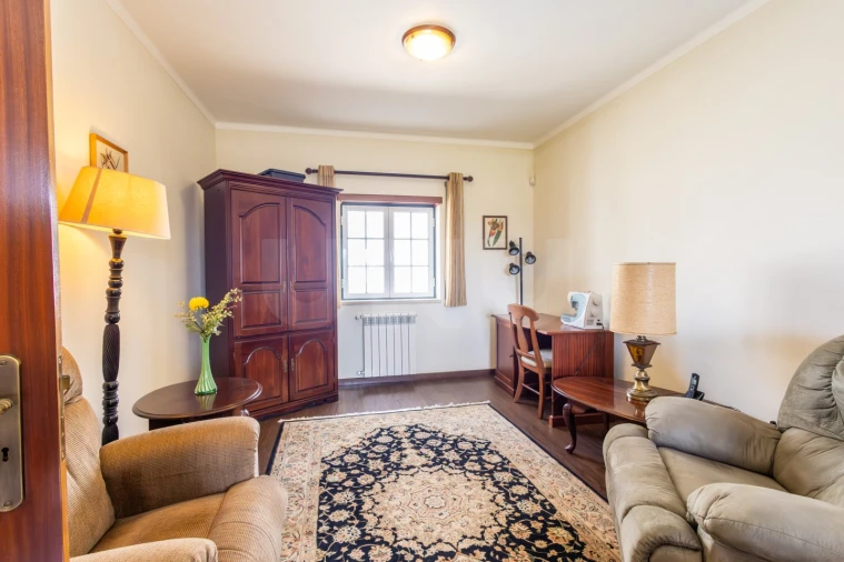 Moradia T3 para Venda em Gaeiras Foto 28