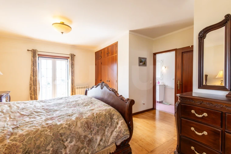 Moradia T3 para Venda em Gaeiras Foto 34