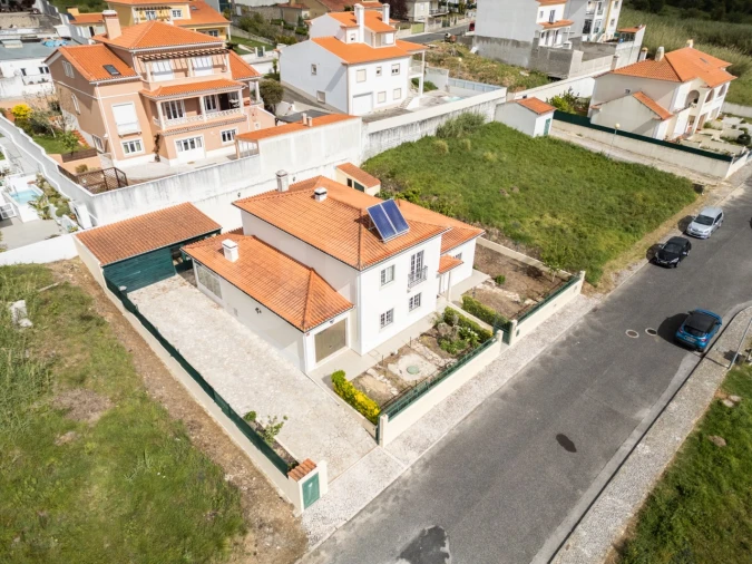 Moradia T3 para Venda em Gaeiras Foto 46