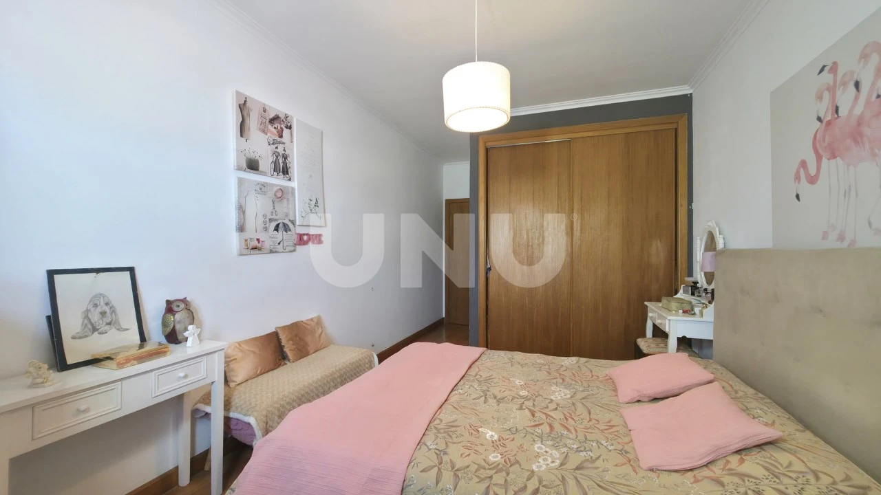 Moradia T4 para Venda em Valega Foto 11