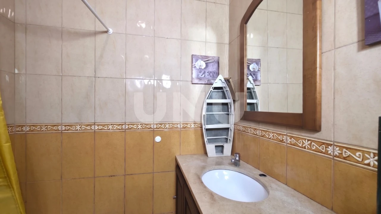 Moradia T4 para Venda em Valega Foto 17