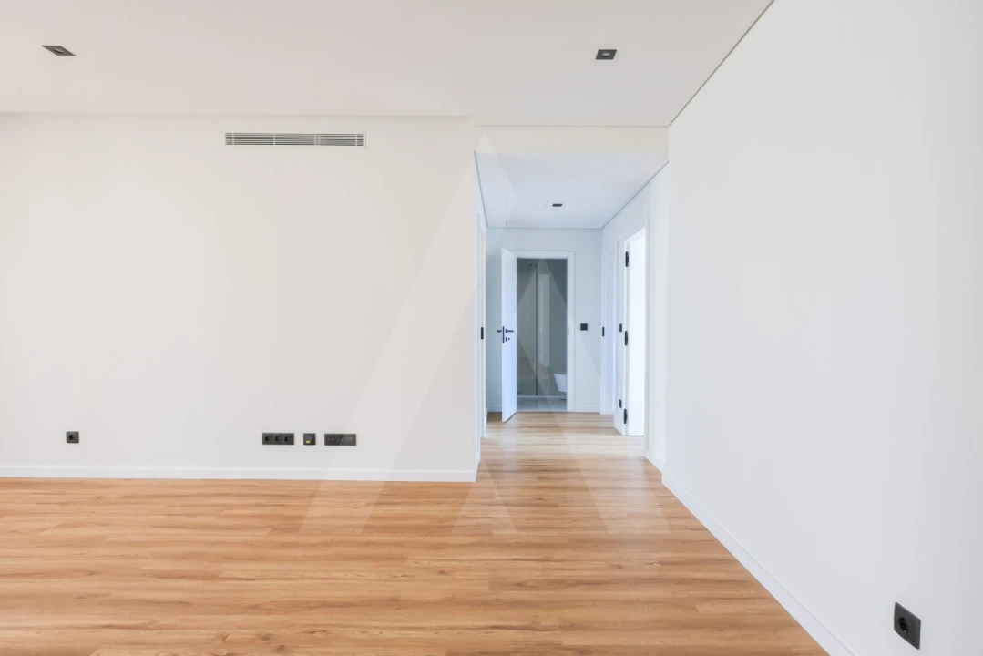 Apartamento T3 para Arrendamento em Glória e Vera Cruz Foto 8