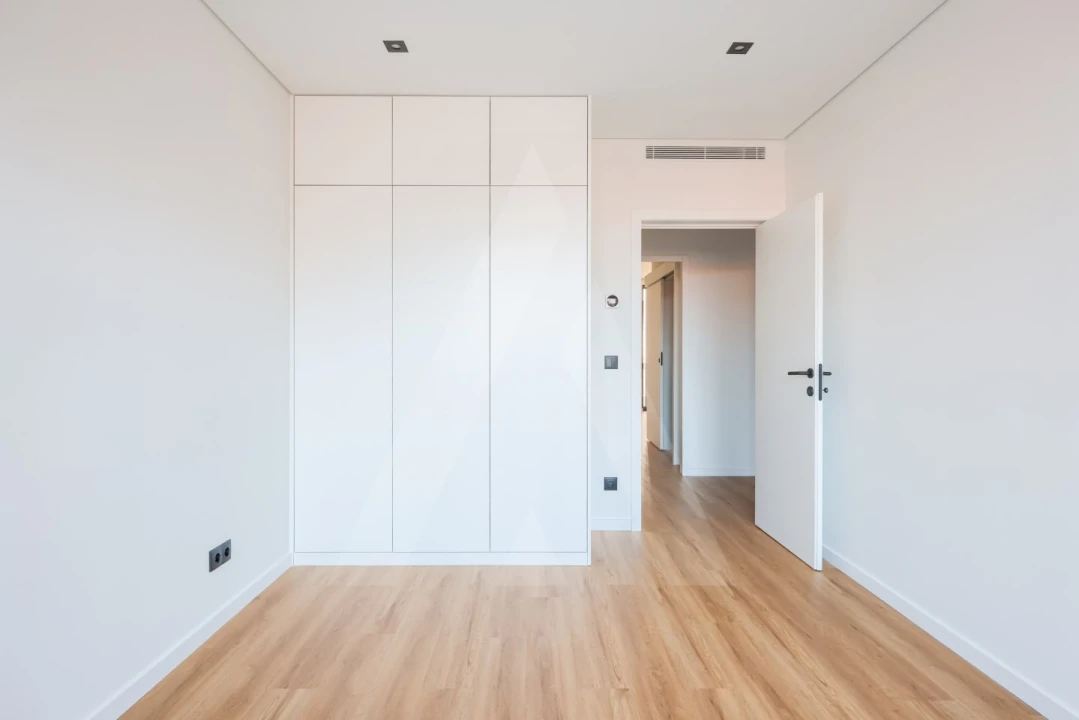 Apartamento T3 para Arrendamento em Glória e Vera Cruz Foto 13