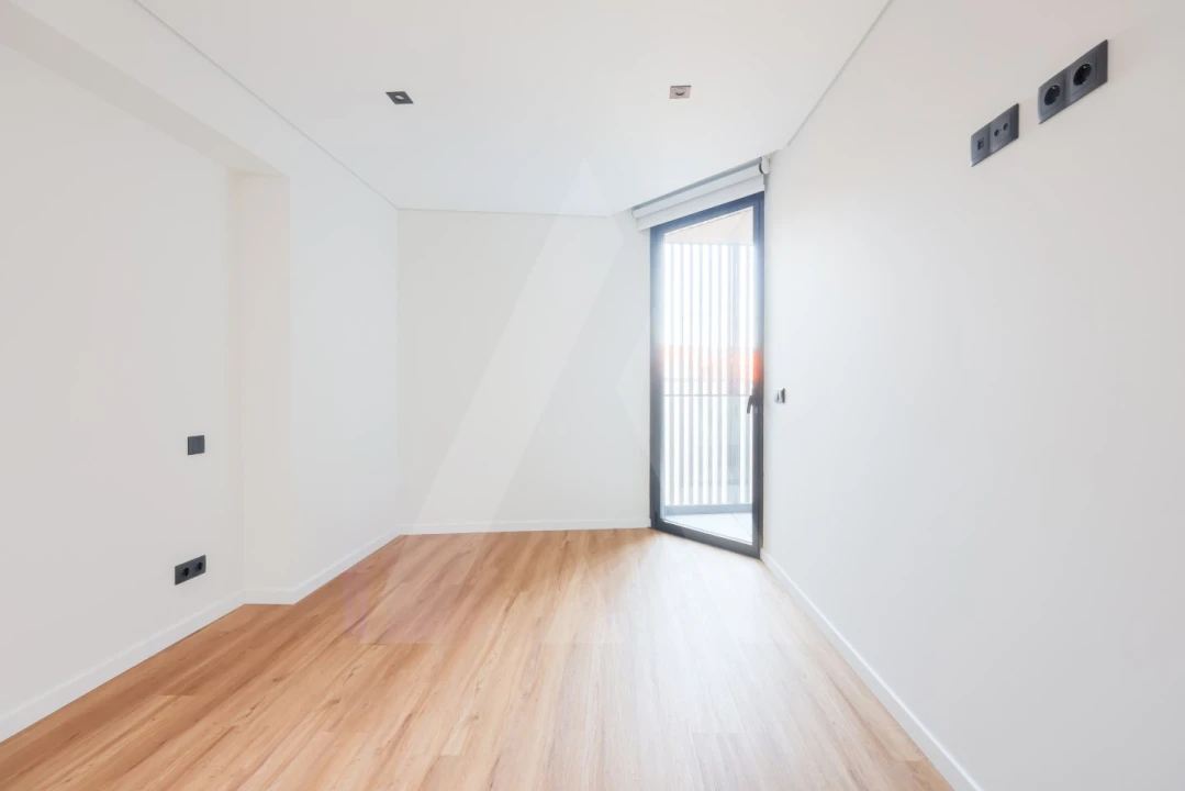 Apartamento T3 para Arrendamento em Glória e Vera Cruz Foto 15