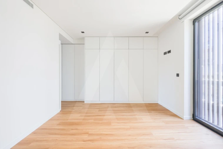 Apartamento T3 para Arrendamento em Glória e Vera Cruz Foto 17