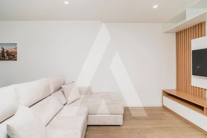 Moradia T3 para Venda em Souselas e Botão