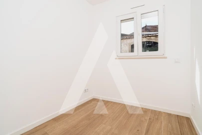 Moradia T3 para Venda em Souselas e Botão